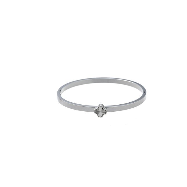 Day & Eve by Go Dutch Label Clover Bangle