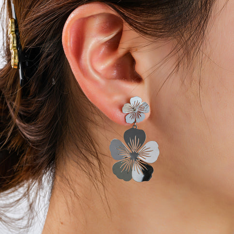 Day & Eve by Go Dutch Label Cut Our Flowers