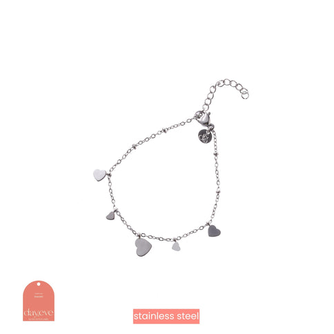 Day & Eve by Go Dutch Label Hearts On The Side Bracelet