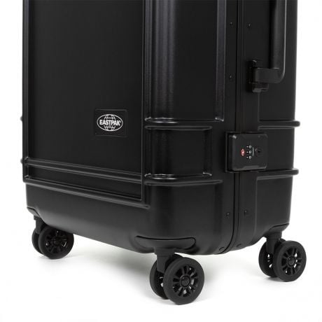 Eastpak Resist'R Case L Black 78 Large