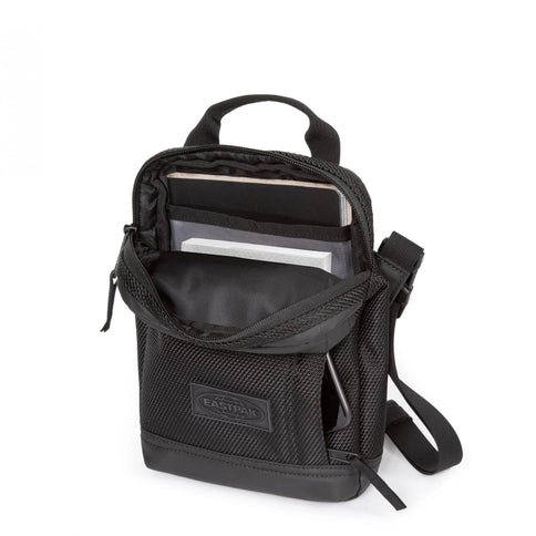 Eastpak Schoudertas The One Cnnct Coat Black