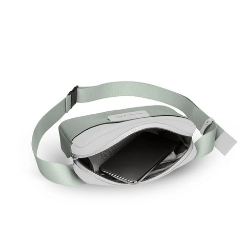 Kapten & Son Heuptas-Body Bag Habo Muted Sage