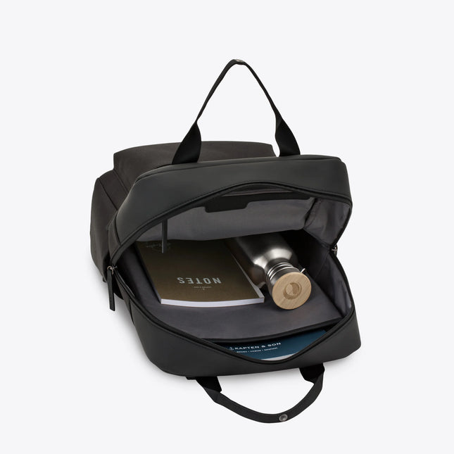 Kapten & Son Rugzak Bergen All Black 15 Inch