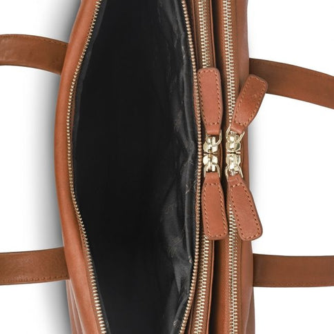 Plevier Hearst Damestas 15.6 Inch