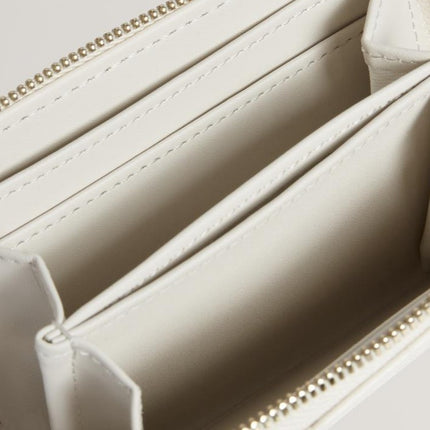 Ted Baker Varlee Carteira pequena com fecho em torno e efeito croc, cor Ivory