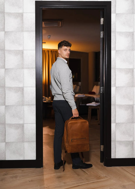 Negotia Alpha Leren Rugzak 16"