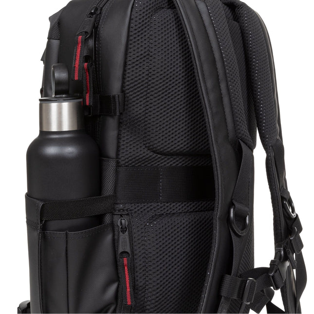 Eastpak Tecum M CNNCT  Top Black 15 Inch